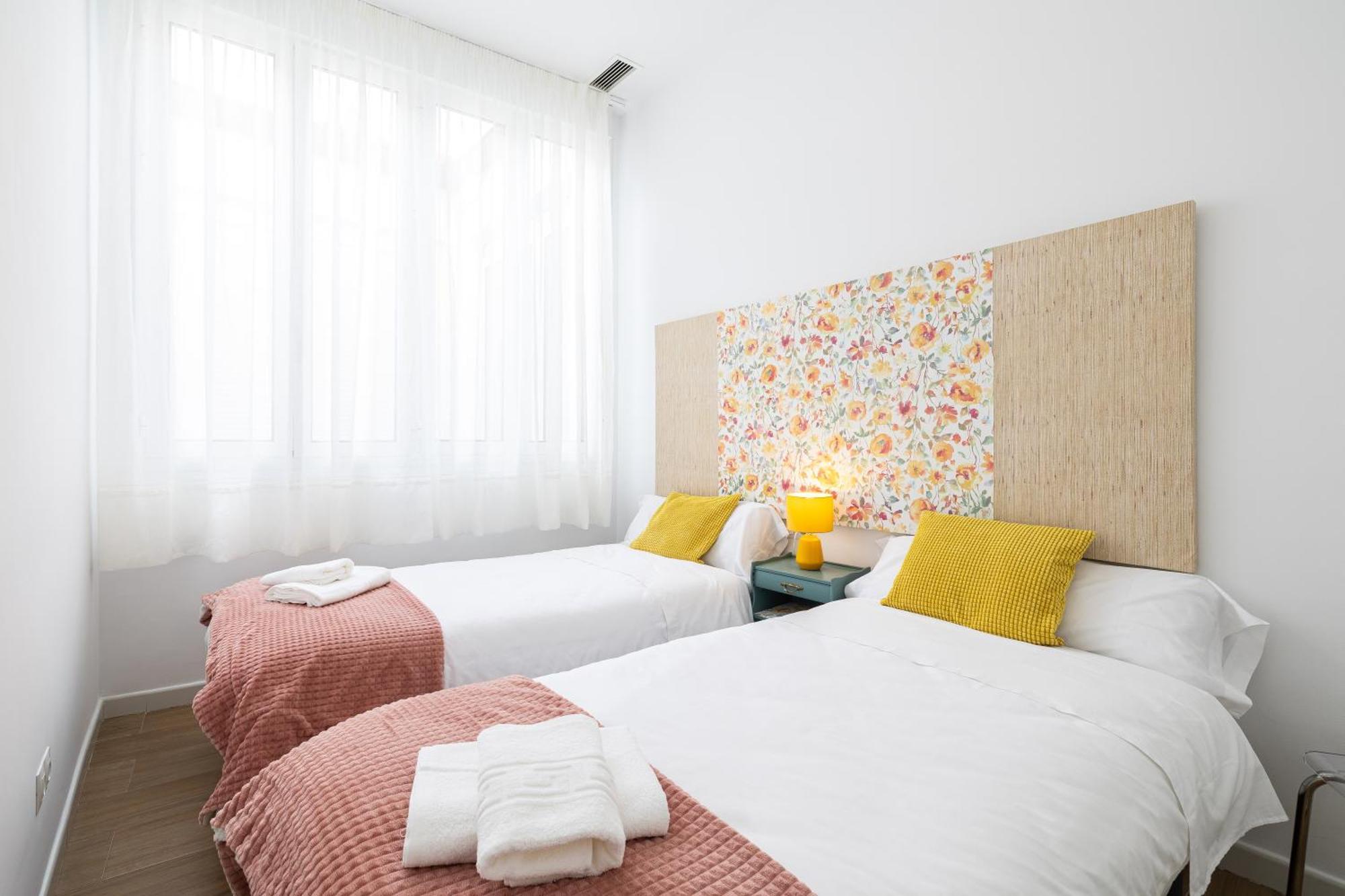 Apartamento Jacaranda Malaga Ngoại thất bức ảnh